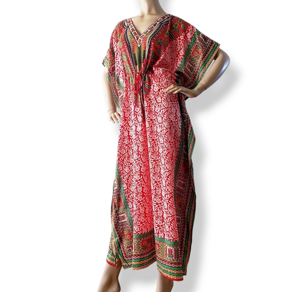 Laddi Red & Green African Dashiki Caftan - Picture 3 of 8